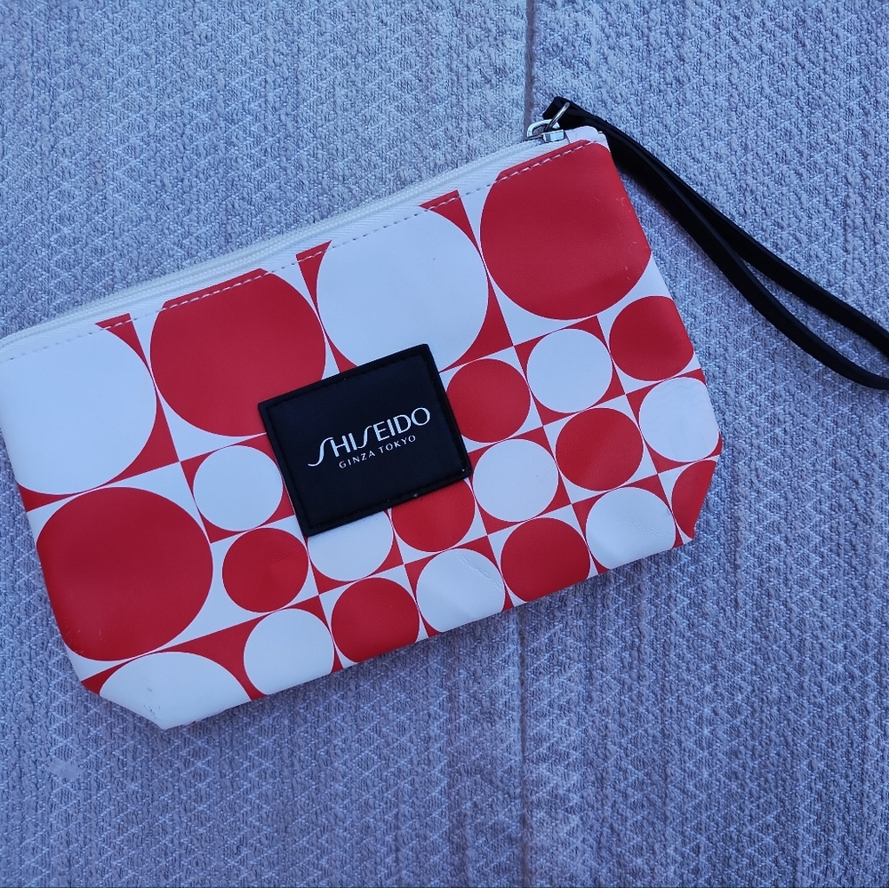 *Shiseido makeup bag